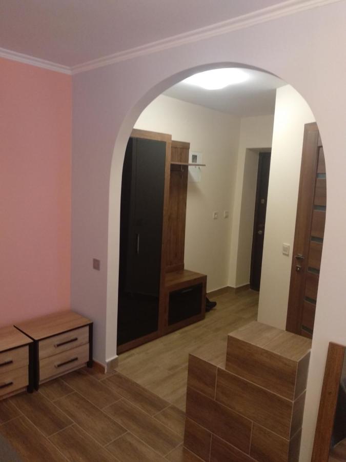 Apartment In The Center Ivano-Frankivszk Kültér fotó